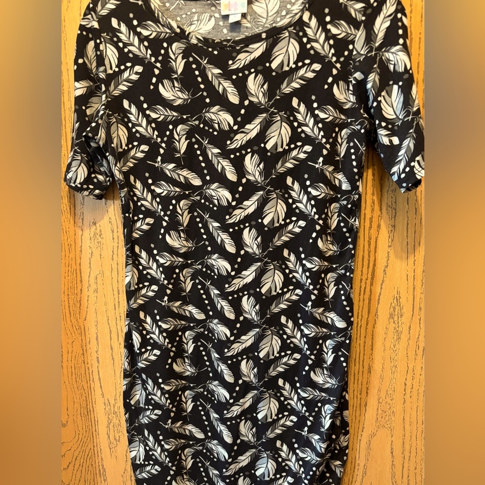 Feather dress